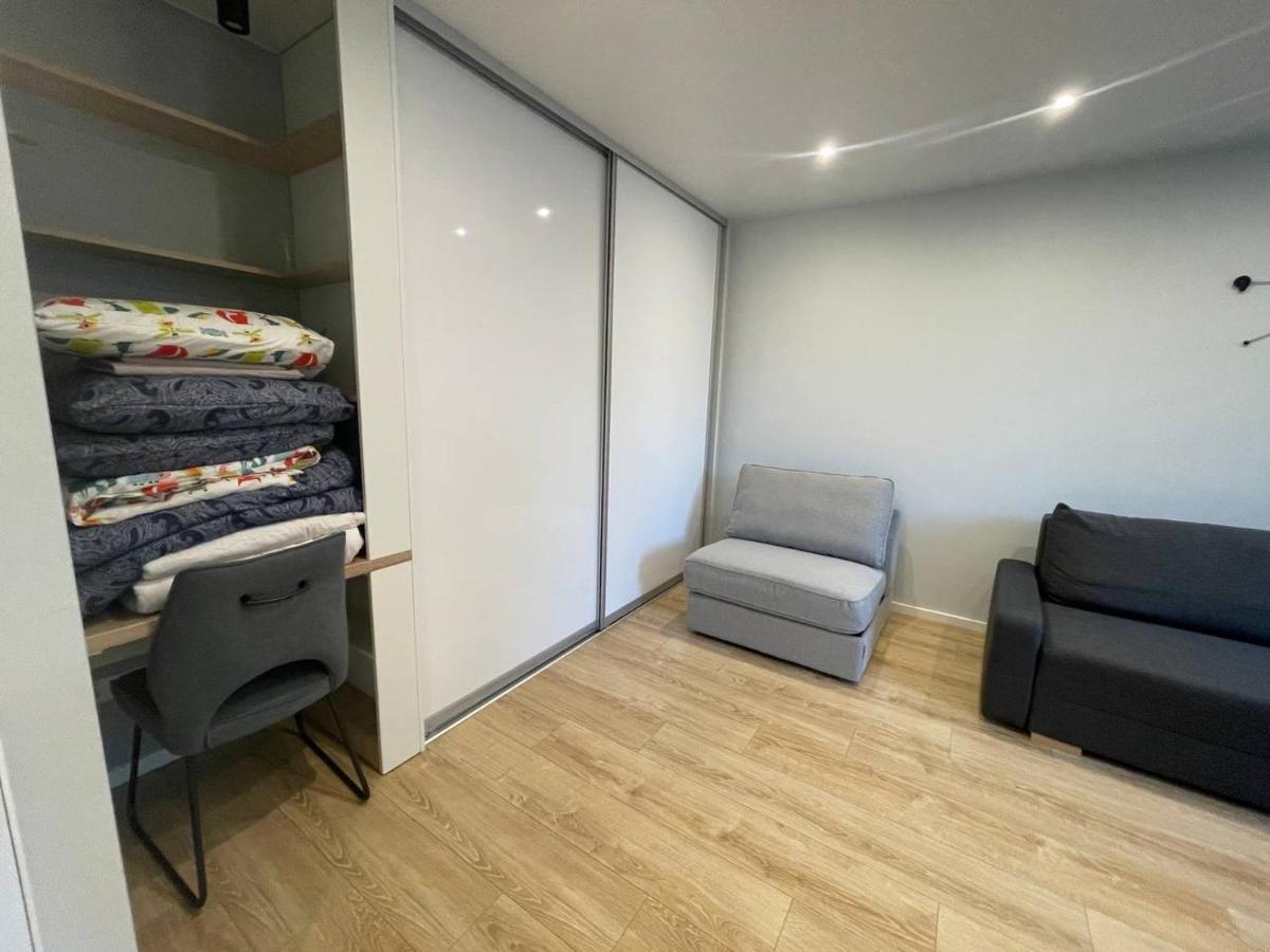 리가 Modern 1Br Haven Near Two Parks 아파트 외부 사진